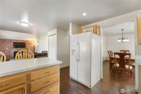 10124 SE 243rd Street Kent WA 98030