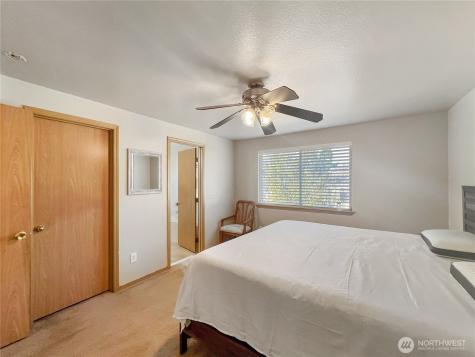 10124 SE 243rd Street Kent WA 98030