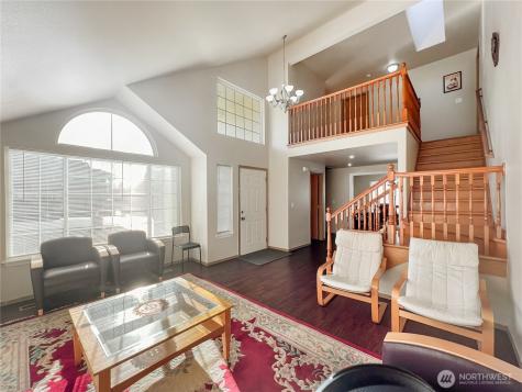 10124 SE 243rd Street Kent WA 98030