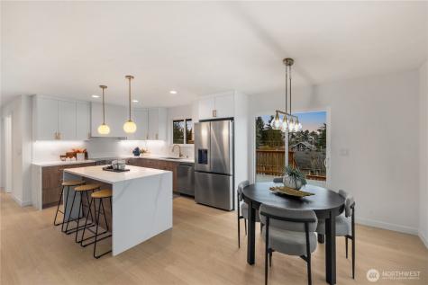 2518 36th Avenue W Seattle WA 98199