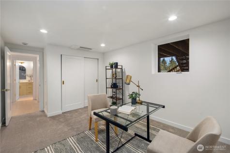 2518 36th Avenue W Seattle WA 98199