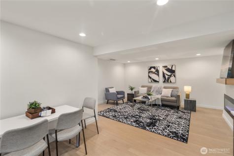 2518 36th Avenue W Seattle WA 98199