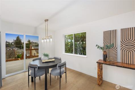 2518 36th Avenue W Seattle WA 98199