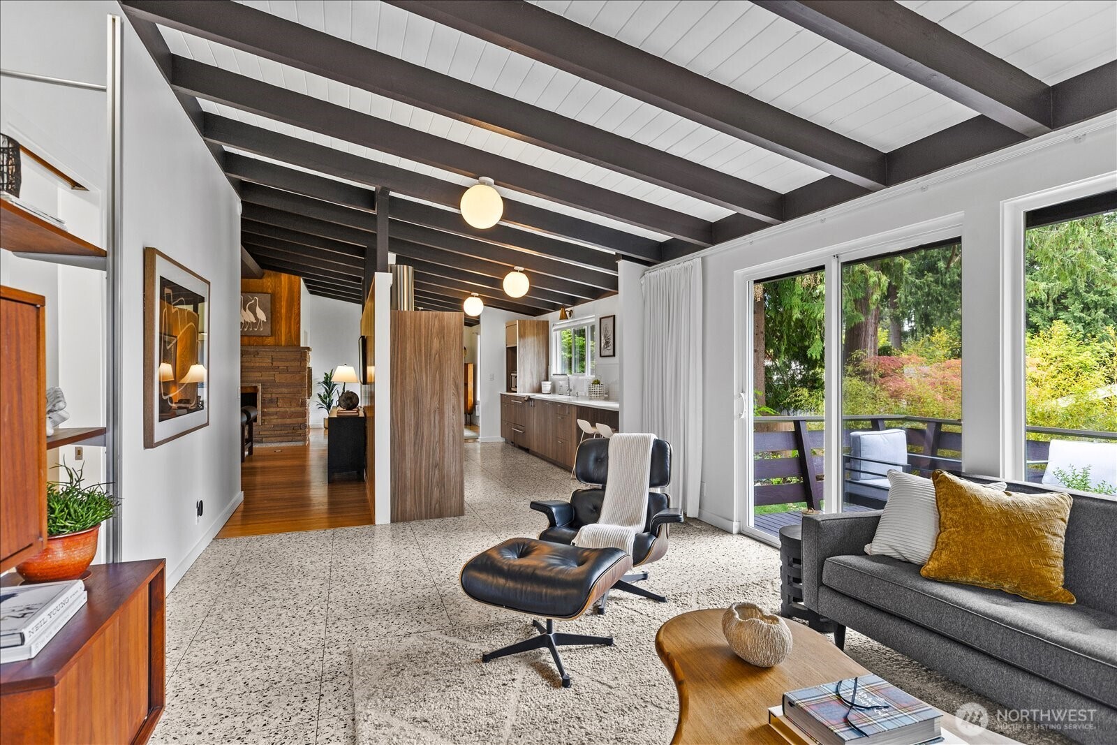 18722 84th Avenue W Edmonds WA 98026