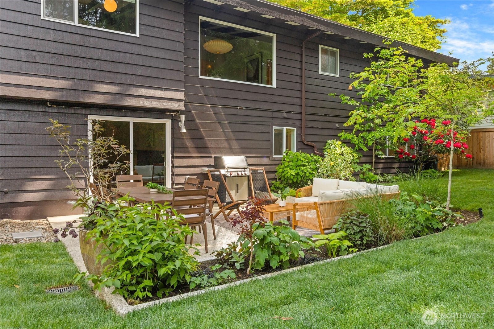 18722 84th Avenue W Edmonds WA 98026