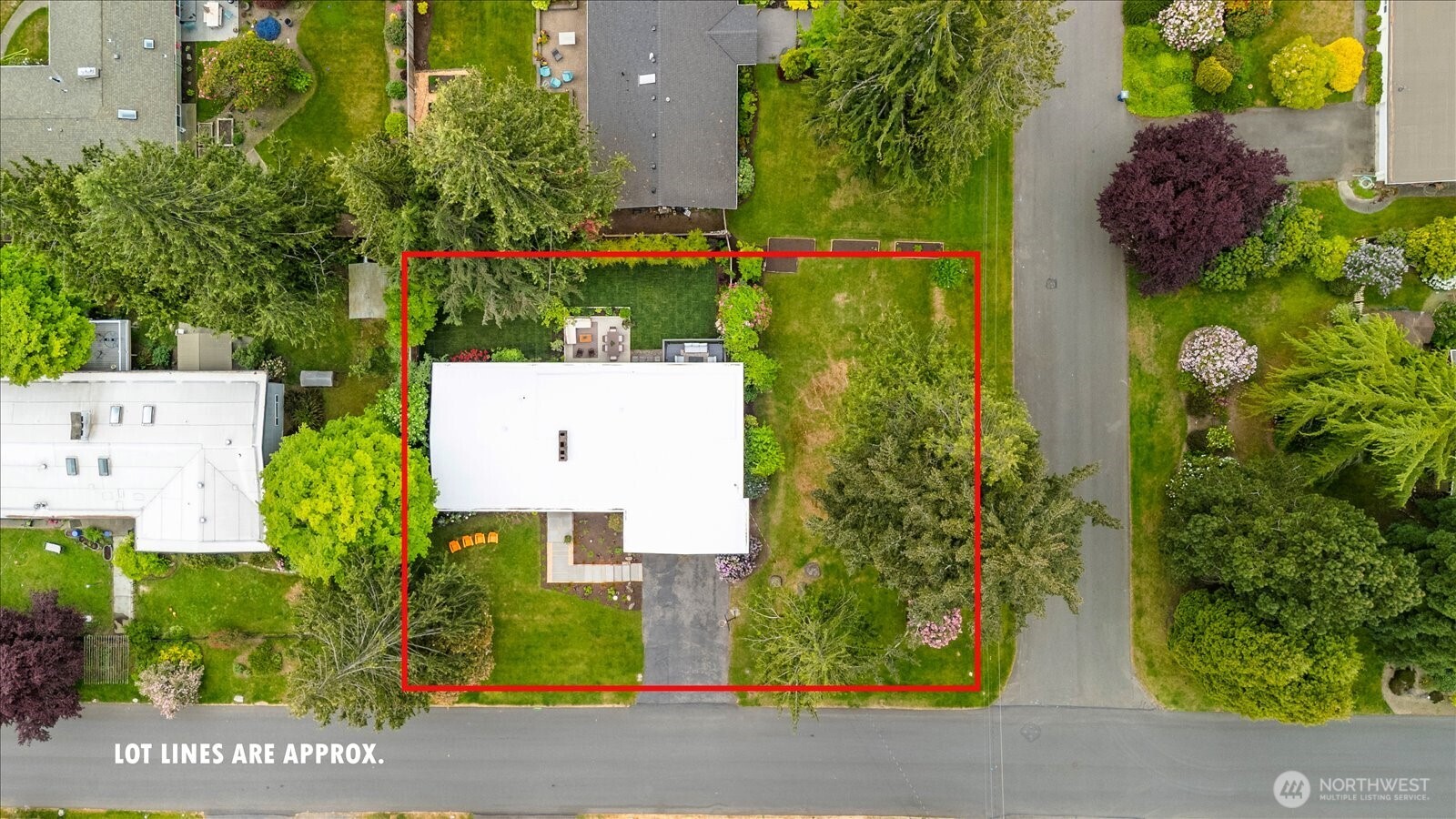 18722 84th Avenue W Edmonds WA 98026