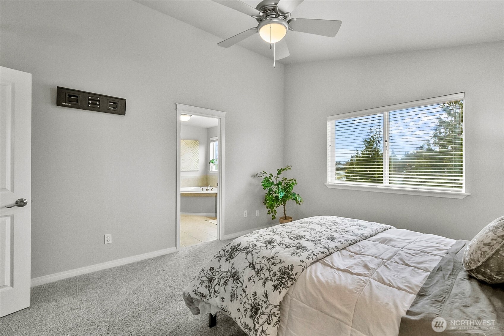 1912 106th Ave SE Lake Stevens WA 98258