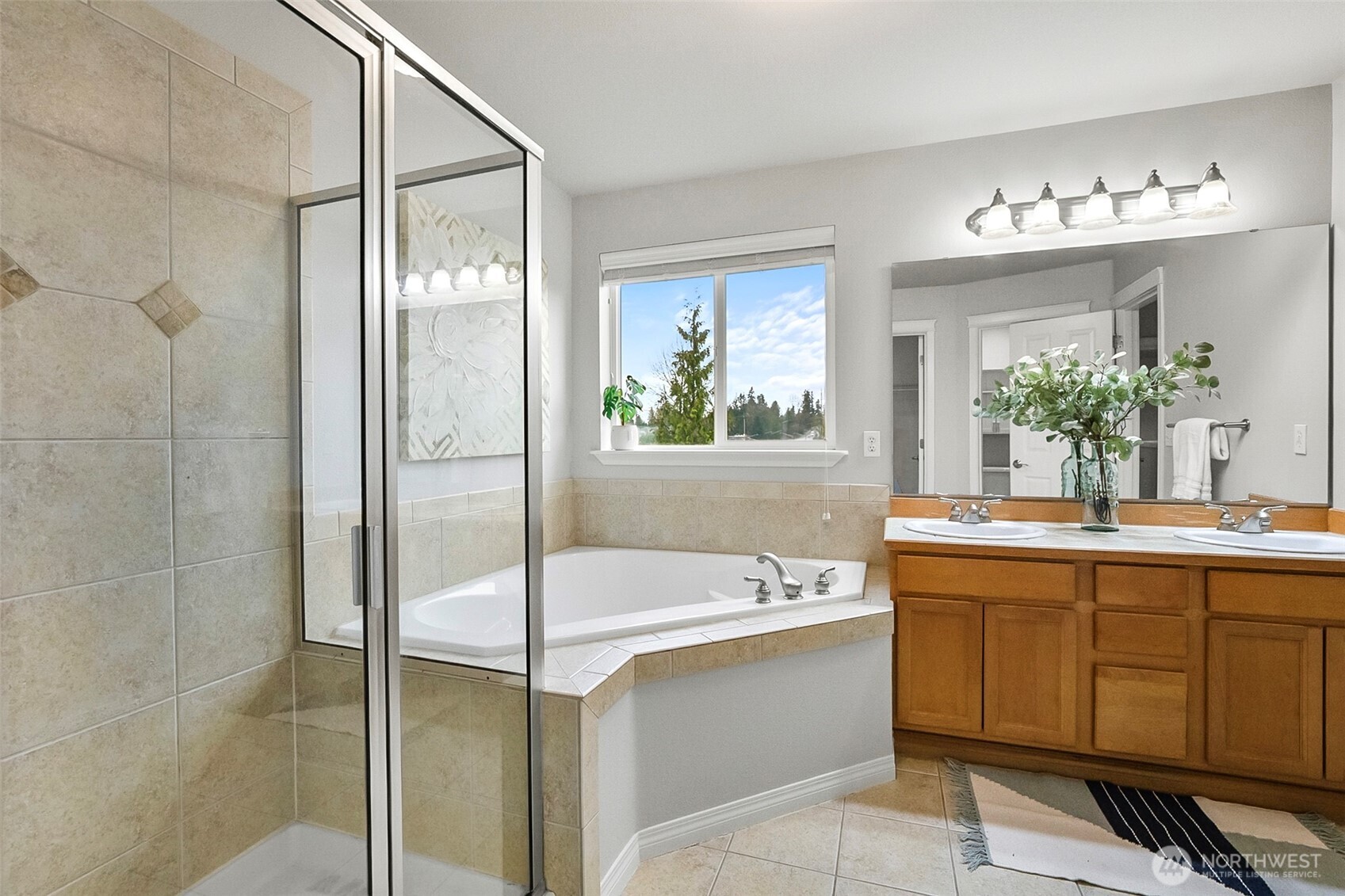 1912 106th Ave SE Lake Stevens WA 98258