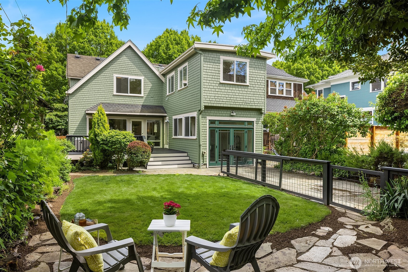 1131 19th Avenue E Seattle WA 98112