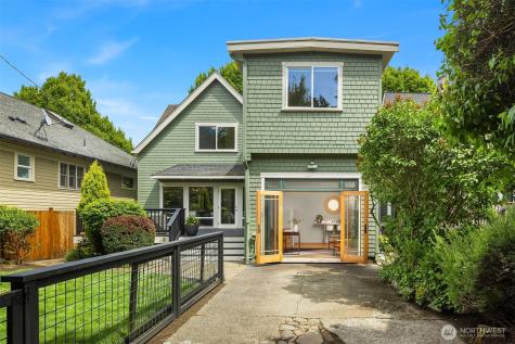 1131 19th Avenue E Seattle WA 98112