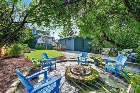 3245 45th Avenue SW Seattle WA 98116