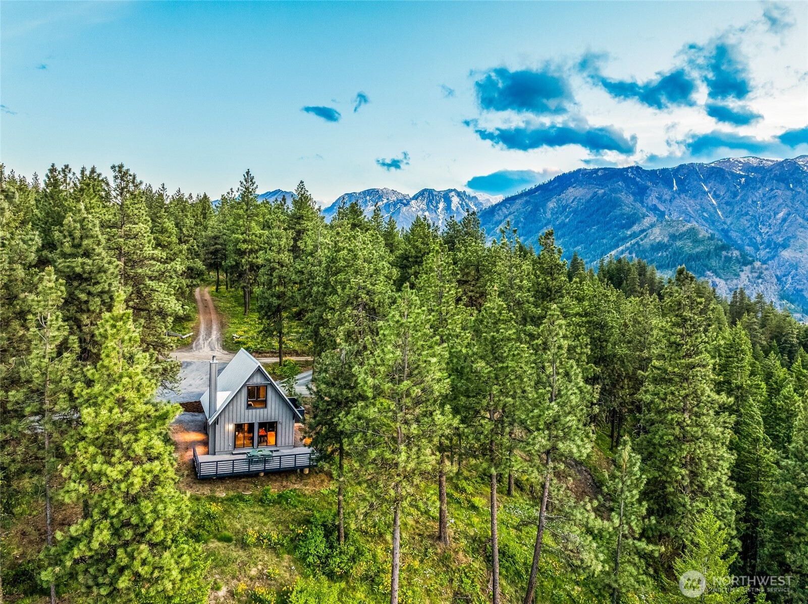 981 Nighthawk Ridge Lane Leavenworth WA 98826