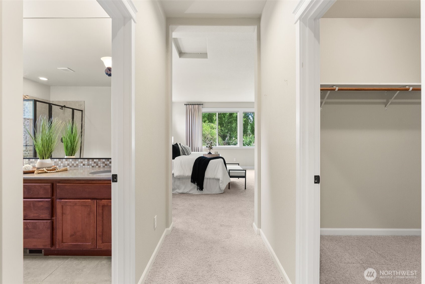 2843 South Bay Road NE Olympia WA 98506
