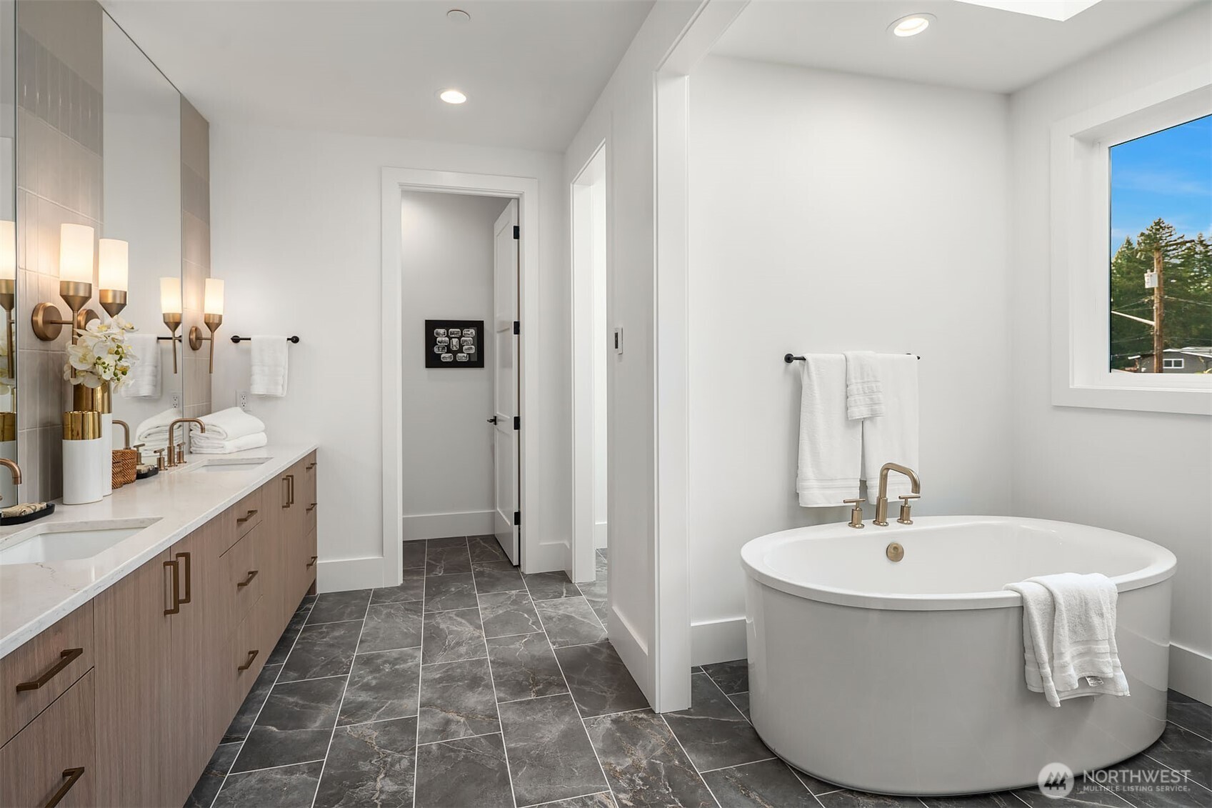 16544 SE 28th Street Bellevue WA 98008