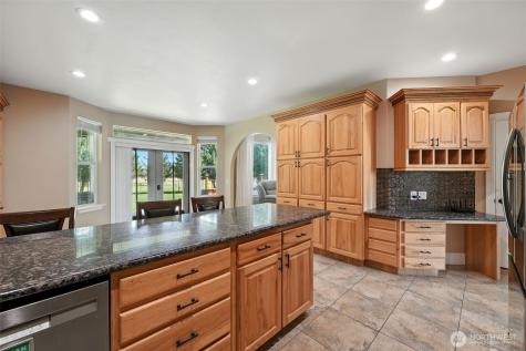 6795 Road D.8 NE Moses Lake WA 98837