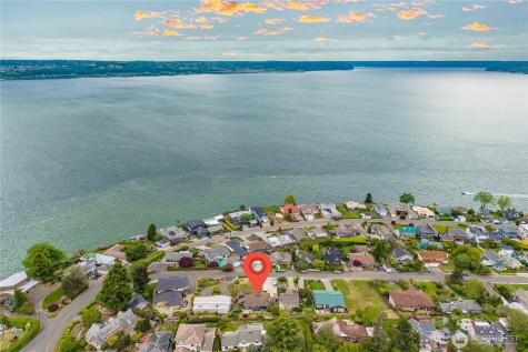 4821 Hyada Boulevard NE Tacoma WA 98422