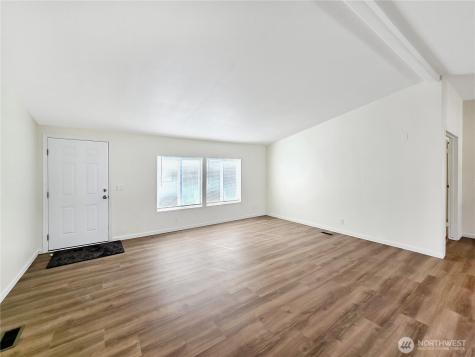 149 Nix Lane Centralia WA 98531