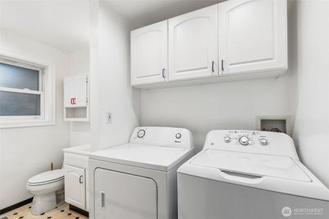 18930 66th Place W Lynnwood WA 98036