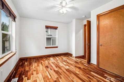 4530 5th Drive SE Everett WA 98203