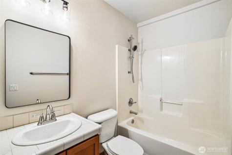 4530 5th Drive SE Everett WA 98203