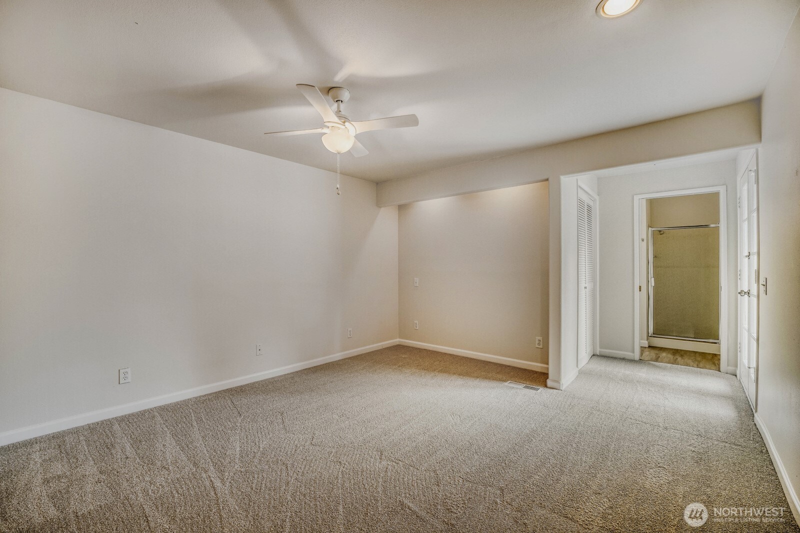 8305 43rd Place W University Place WA 98466