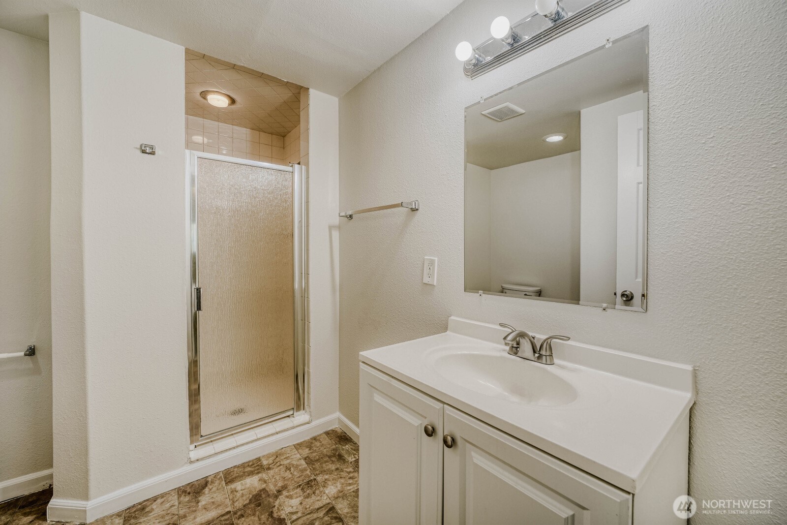 8305 43rd Place W University Place WA 98466