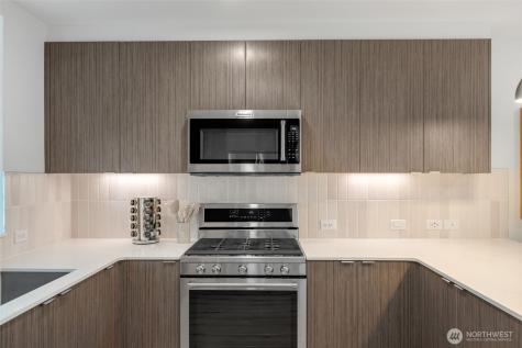 1645 22nd Avenue Seattle WA 98122