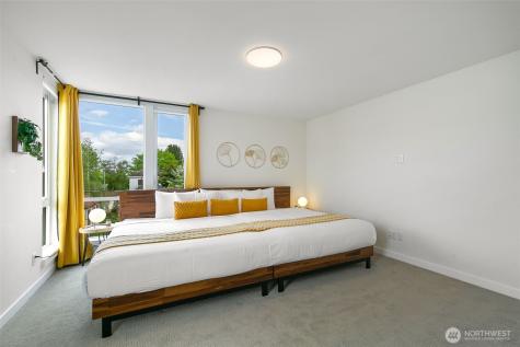 1645 22nd Avenue Seattle WA 98122