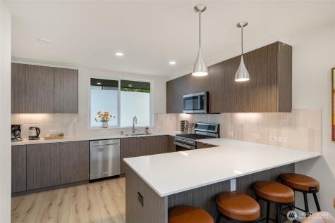 1645 22nd Avenue Seattle WA 98122