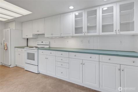 8610 Onyx Drive SW Lakewood WA 98498