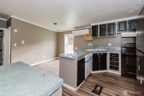 8740 SE Yeshua Lane Port Orchard WA 98367