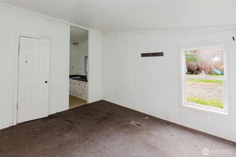 8740 SE Yeshua Lane Port Orchard WA 98367