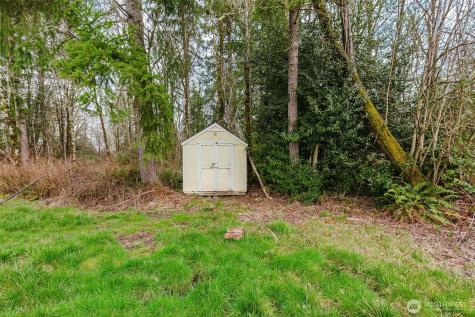 8740 SE Yeshua Lane Port Orchard WA 98367