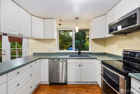 14124 59th Avenue SE Everett WA 98208