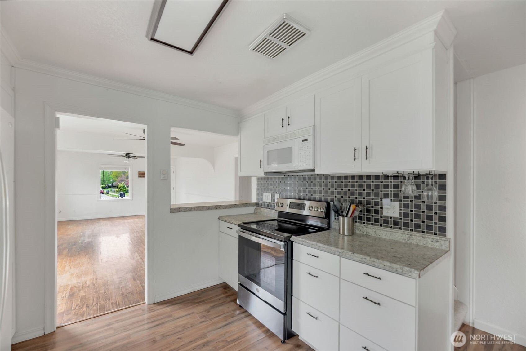 2916 Robin Avenue Bremerton WA 98310