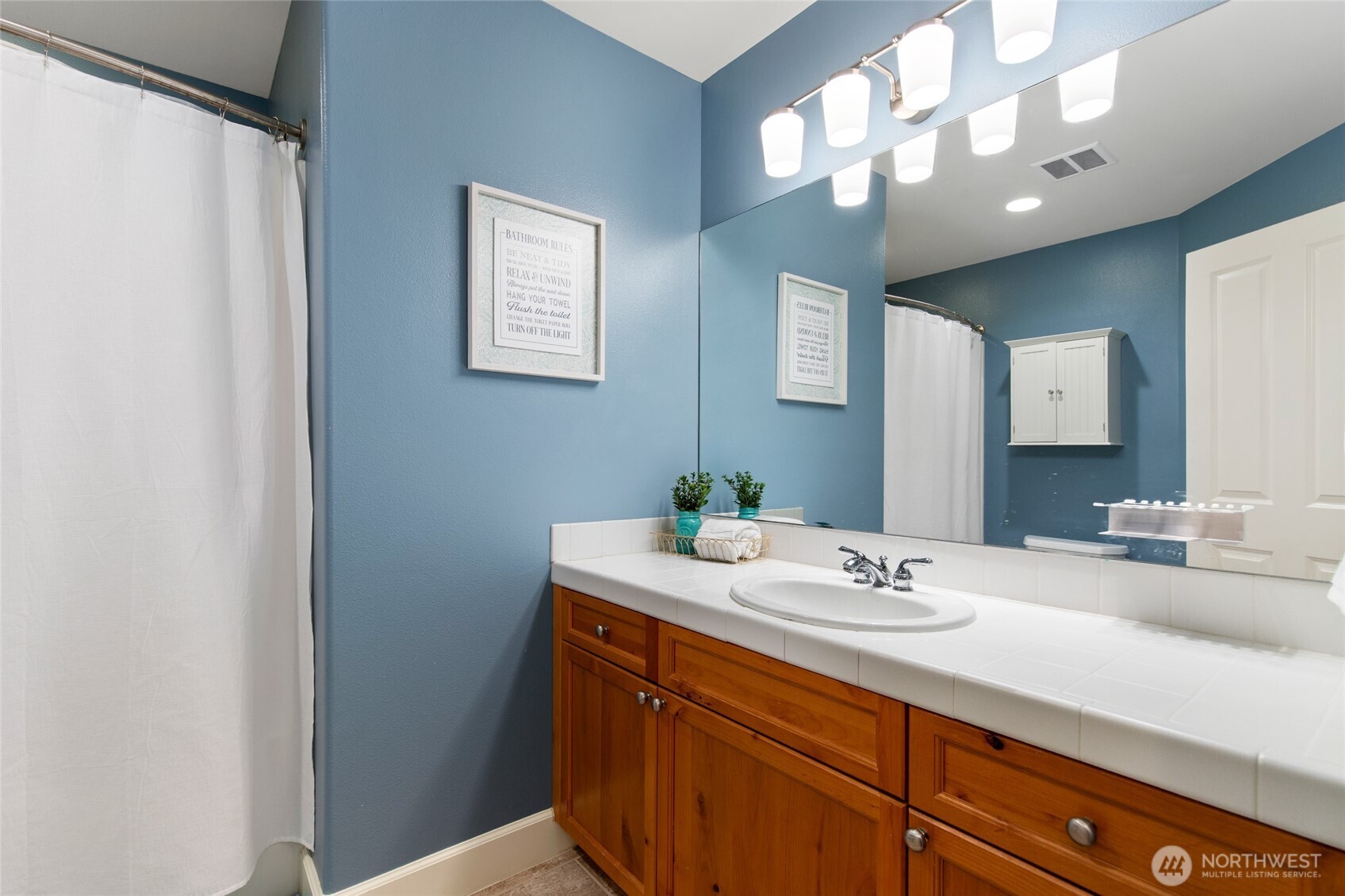 9204 234th Place SW Edmonds WA 98020