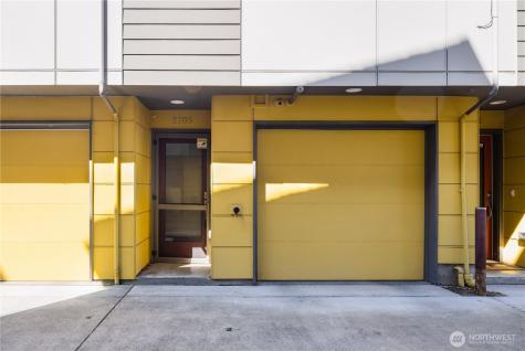 2705 S Charlestown Street Seattle WA 98108