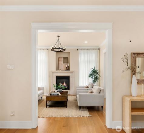1145 33rd Avenue E Seattle WA 98112