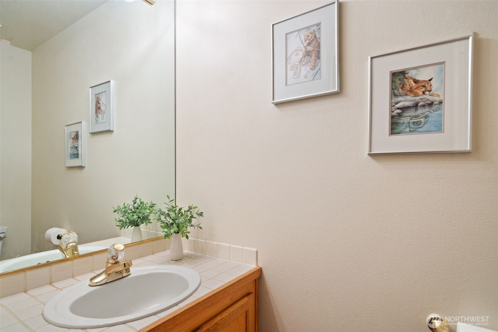 4851 NW Walgren Drive Silverdale WA 98383