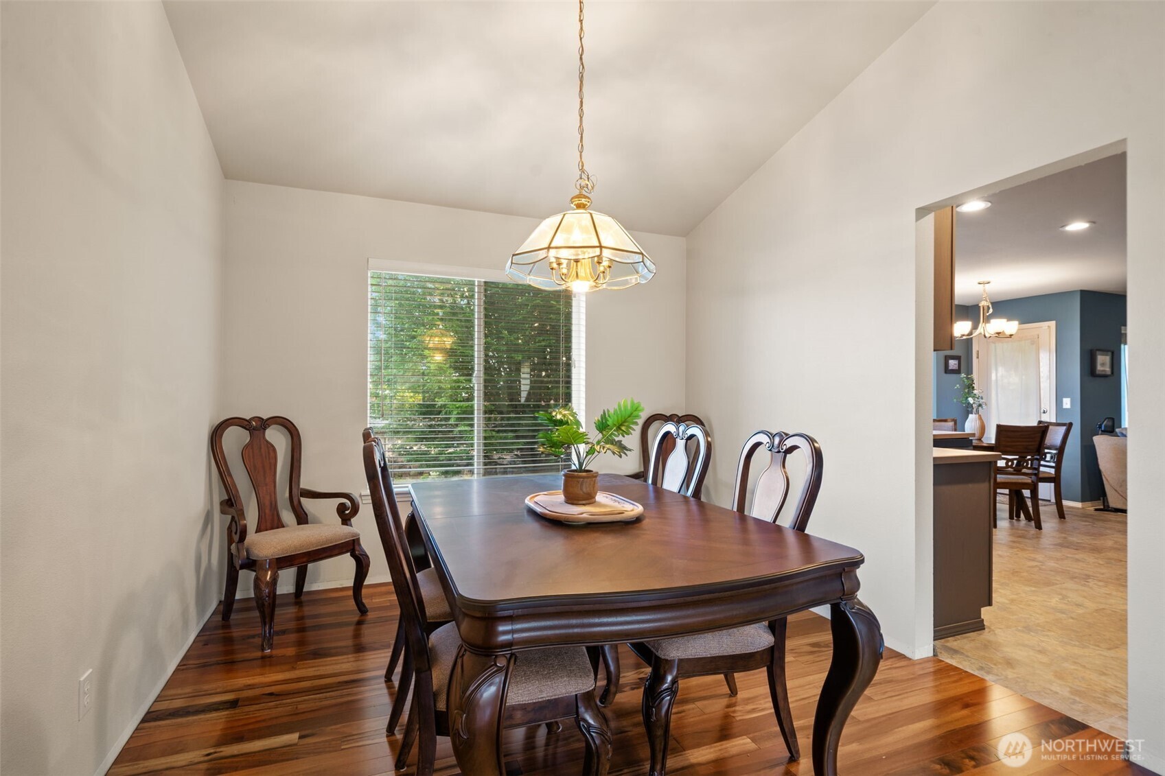 4851 NW Walgren Drive Silverdale WA 98383
