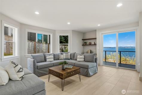 6029 Atlas Place SW Seattle WA 98136