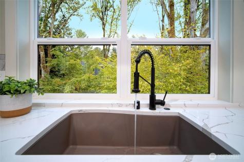 432 20th Avenue Kirkland WA 98033