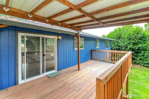 416 142nd Street Ct S Tacoma WA 98444