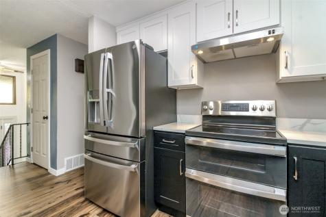 416 142nd Street Ct S Tacoma WA 98444
