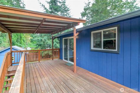 416 142nd Street Ct S Tacoma WA 98444