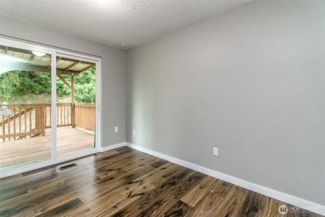 416 142nd Street Ct S Tacoma WA 98444