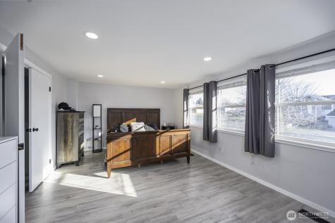 306 Belmont Avenue Moses Lake WA 98837