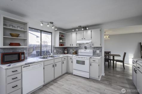 306 Belmont Avenue Moses Lake WA 98837
