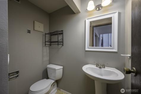 306 Belmont Avenue Moses Lake WA 98837