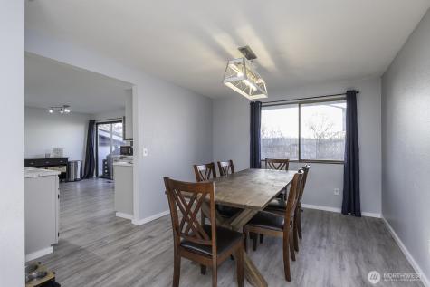 306 Belmont Avenue Moses Lake WA 98837